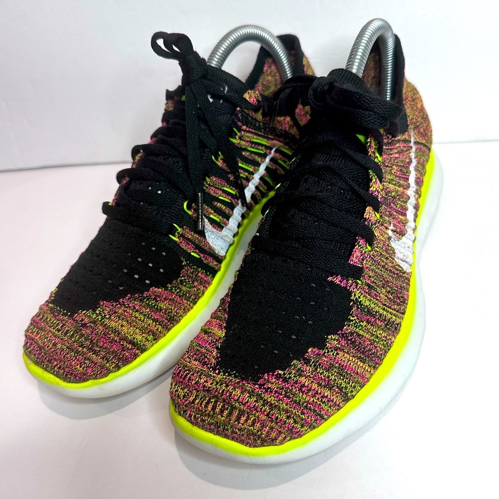 Used Nike Multicolor Knit Sneakers with Black Laces
